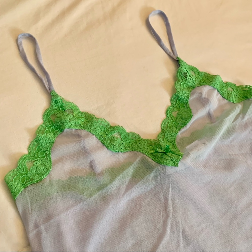 Vintage Mary Green cami 🌿🪁